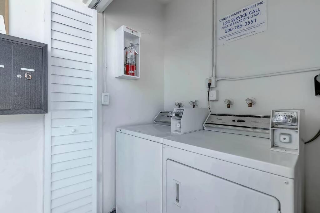Chic Retreat: 2Br Apartment! Fort Lauderdale Esterno foto