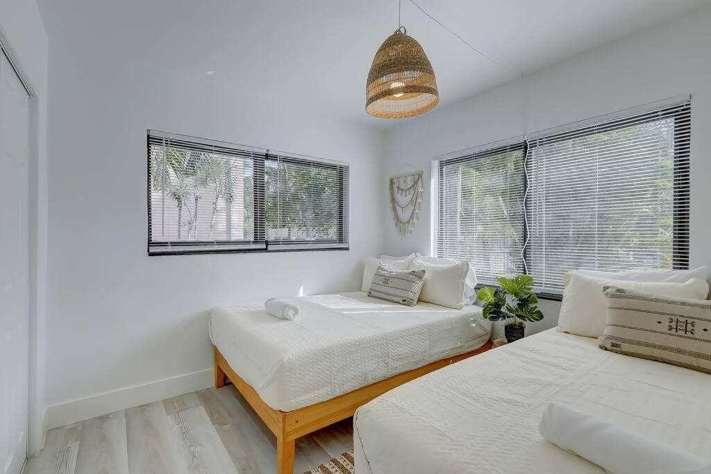 Chic Retreat: 2Br Apartment! Fort Lauderdale Esterno foto
