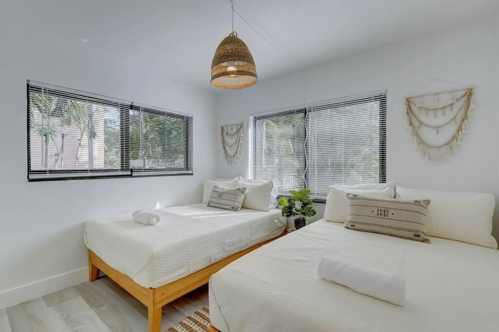 Chic Retreat: 2Br Apartment! Fort Lauderdale Esterno foto