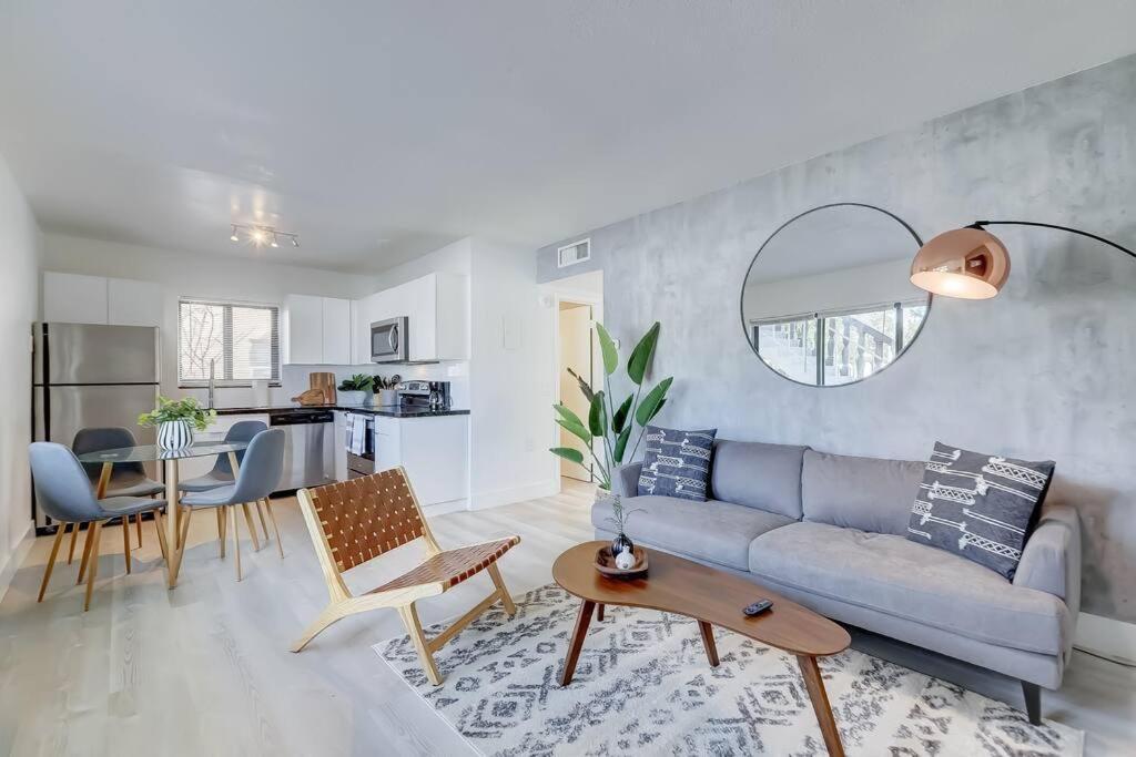 Chic Retreat: 2Br Apartment! Fort Lauderdale Esterno foto