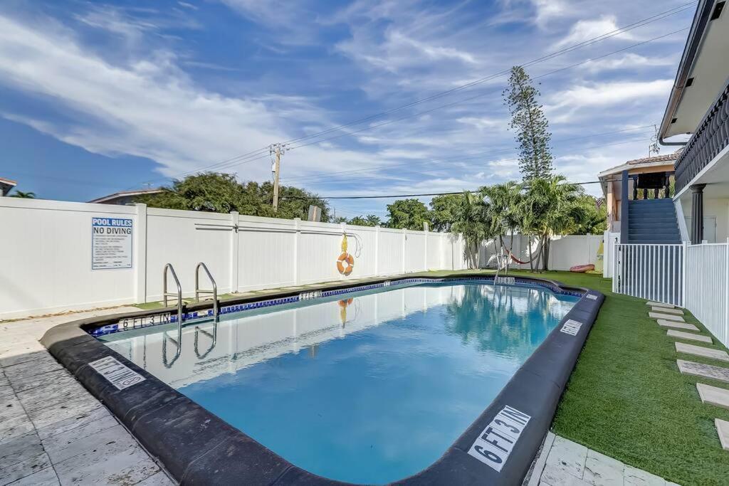 Chic Retreat: 2Br Apartment! Fort Lauderdale Esterno foto